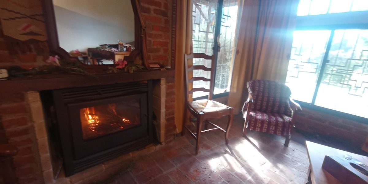 f702f161-6050-4231-9d1a-4a1f2085ad50